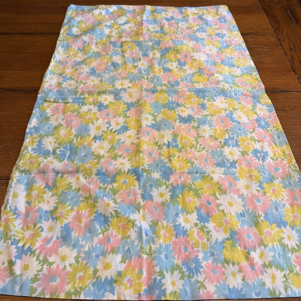 Vtg Daisy Flower Pillowcase By Pacific Standard Size